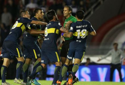 El penal no cobrado por Penel que pudo cambiar el final para Boca en Avellaneda