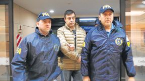 20180415_1299_politica_santa-cruz-escoltado-por_543110