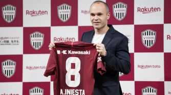 iniesta_g_0524