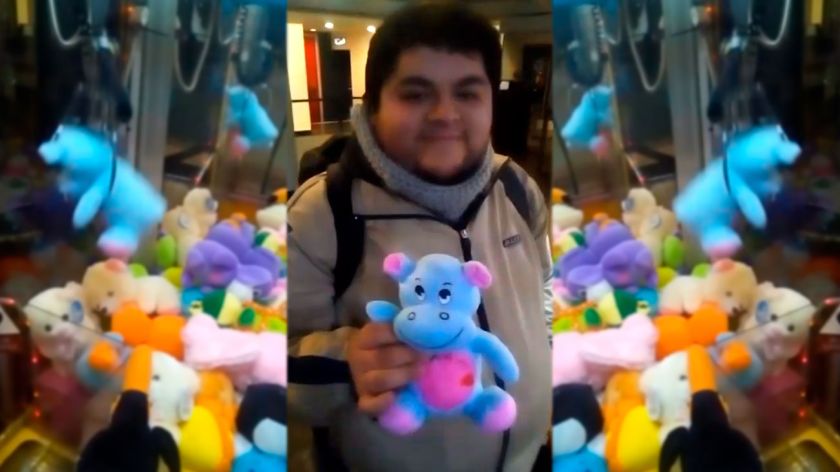 Chileno reveló el truco para vencer las máquinas de peluches Chileno reveló el truco para vencer las máquinas de peluches