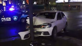 Uno de los vehiculos involucrados en el choque en Corrientes y Cerrito.