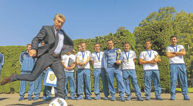 Presidente. Le atribuyen una fuerte influencia sobre el fútbol argentino, según un sondeo de GOP.