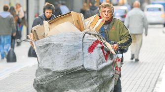 0715_cartonero_pobreza_cedoc_g.jpg