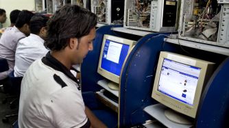 Facebook Faces Delay to WhatsApp Payments in India