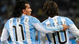 Messi Tevez Camp Nou 08152018