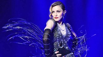 0817_madonna_afp_g.jpg