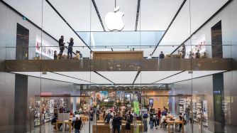 Apple-store-01092018