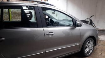 Así quedó el vehículo en el que iba la abogada que recibió un disparo en Santa Fe