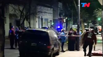La policía investiga el crimen de una mujer en el barrio de Once.