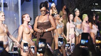 0914_rihanna_desfile_afp_g.jpg