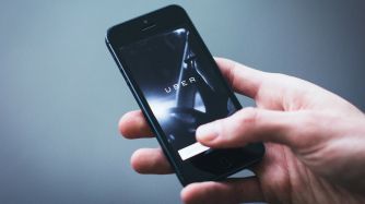 Reglamentaron el servicio de Uber en Mendoza