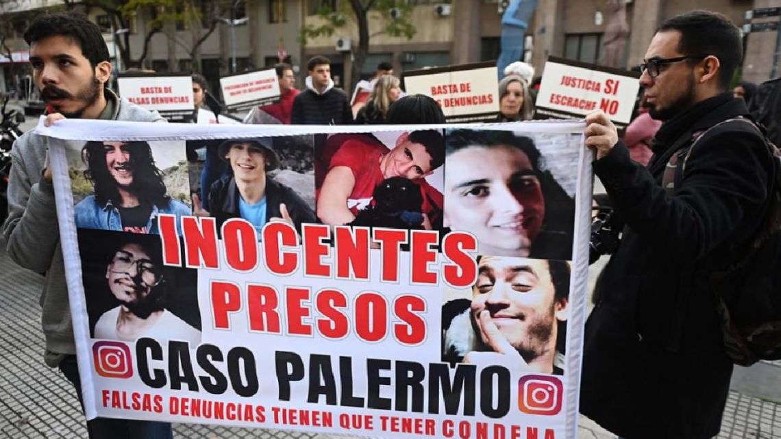 Comenzó el juicio contra los seis acusados de la violación grupal en