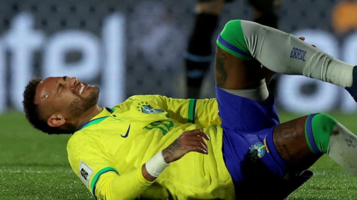 La desgarradora publicación de Neymar tras su lesión Es un momento