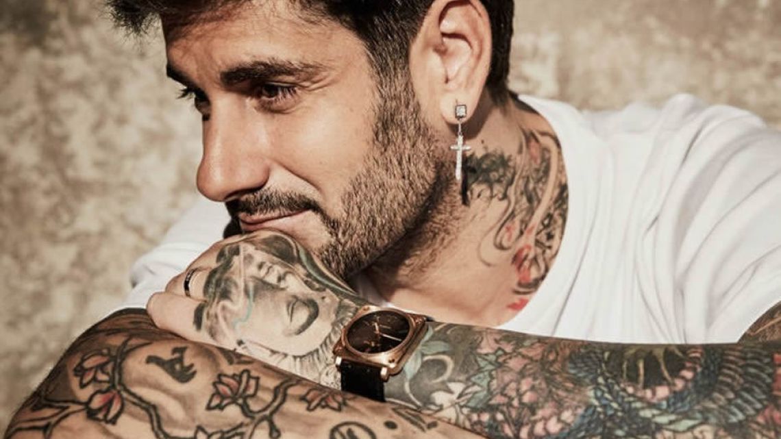 Melendi presenta tema navideño y anuncia gira Perfil