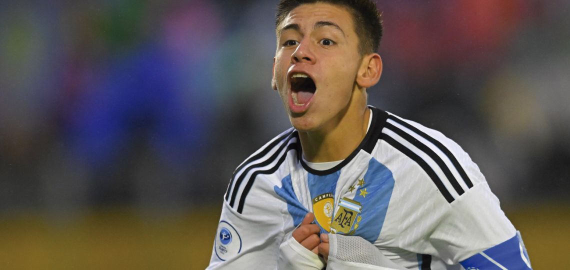 Man City Confirm Signing Of Teenager Claudio Echeverri Buenos Aires Times