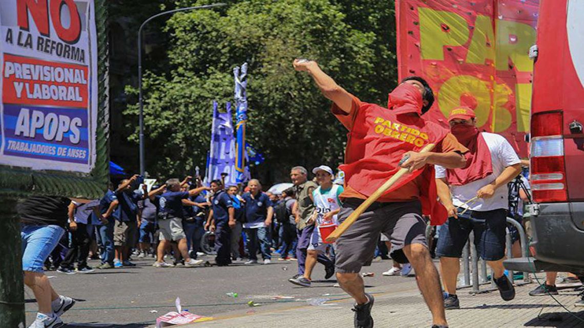 Incidentes En Congreso La Justicia Liber A Personas Y Otras