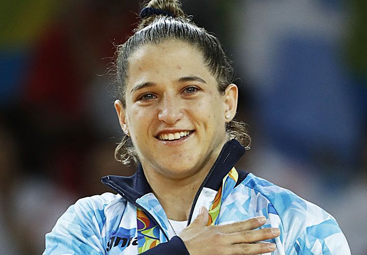Ojos vidriosos. Pareto y el oro. Es la primera mujer argentina con dos medallas olímpicas en deportes individuales.