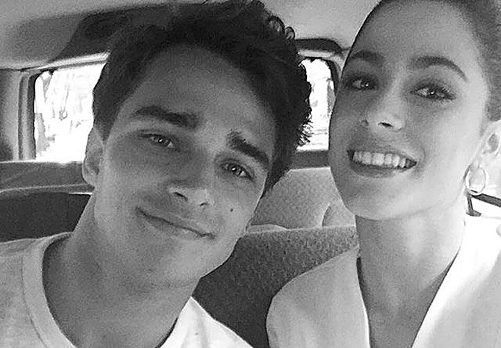 flechazo. La artista y el modelo se conocieron en el rodaje del primer video de Tini como solista, despojada del personaje de Violetta.