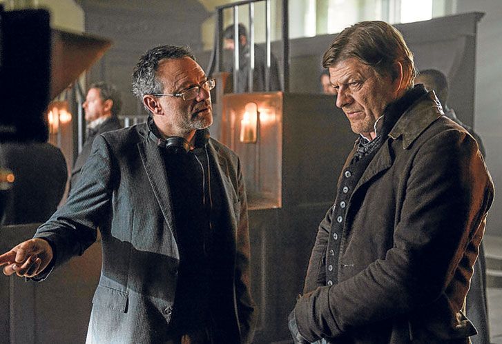Generos. Hoy mezcla la historia, el policial y la fantasía en Crónicas de Frankenstein. Fue Boromir en la primera entrega de El señor de los anillos. Y fue el inolvidable Ned Stark en Juego de tronos.