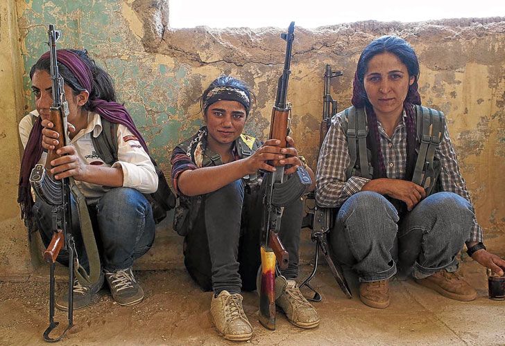 Amenazadas. EI puso a las mujeres de las montañas del Kurdistán en la mira –considera que no aplican la ley del islam–, con lo cual viven bajo un peligro duplicado.