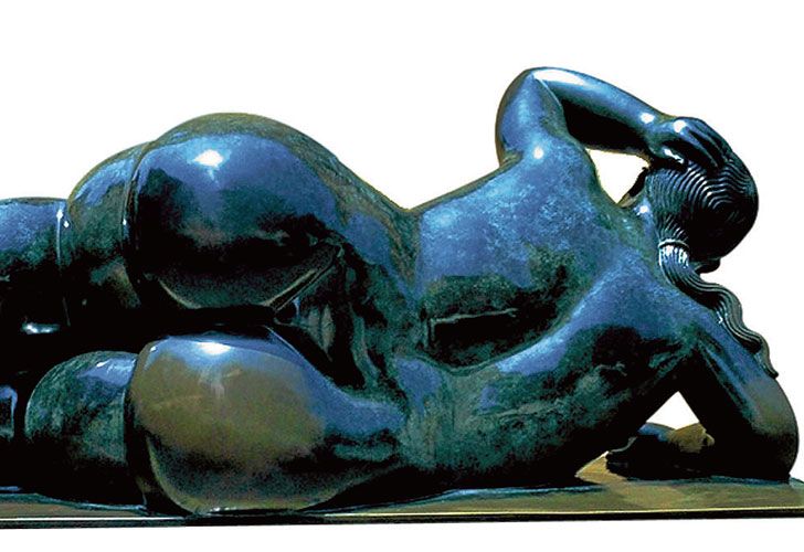 Botero. Una escultura del artista colombiano, cuyo sello son los cuerpos voluminosos.