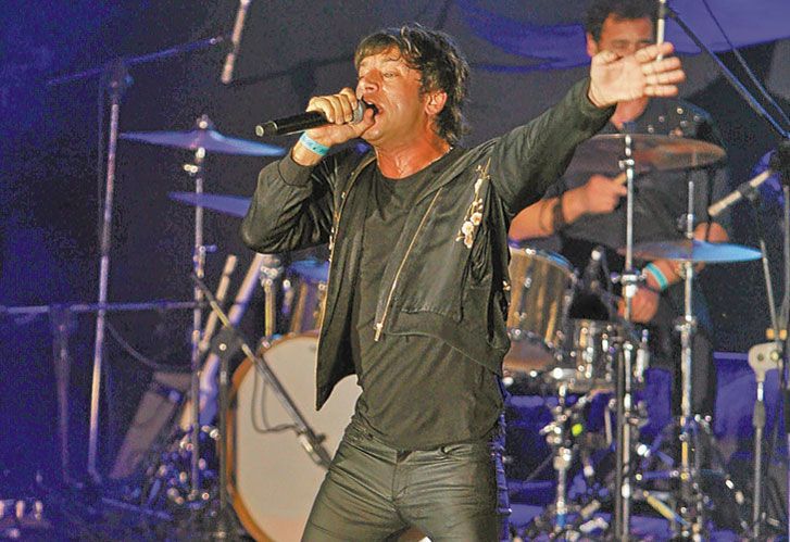 Acordes. En el Personal Fest el líder de Turf dijo que no le interesa que rock y política se vinculen. Le gusta The Clash pero teme que en español suenen como la Bersuit.