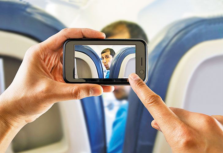 Viajes tech. El transporte aerocomercial incorpora big data, registros de valijas y lentes 3D.