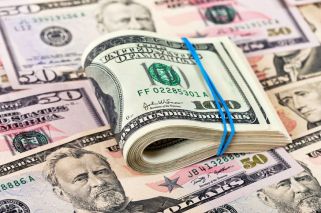 El ruido político empujó el dólar a $ 17,85 y podría recalentar precios a fin de año