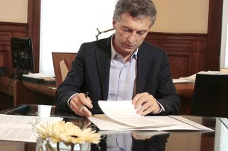 Las siete espadas de Damocles de Macri en 2017