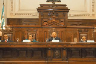 Jueces: con privilegios no hay república
