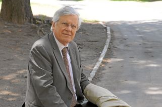 De las teorías a las políticas reales