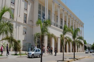 Los cordobeses le reclaman un mayor compromiso social a la Universidad
