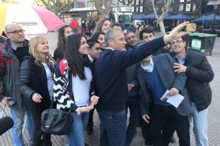 A días de las PASO, casi la mitad de los cordobeses no sabe a quién vota
