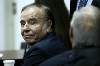 Condenado, Menem sigue cosechando demoras en la Justicia