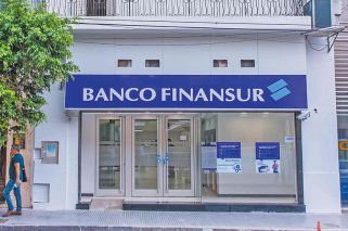 La aventura del banquero quedó al borde del naufragio
