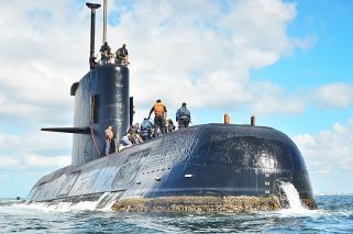 Suman un Hércules y un avión de la NASA a la búsqueda del submarino