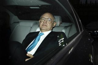Timerman está “muy débil” y los médicos no lo autorizan a volar a EE.UU.