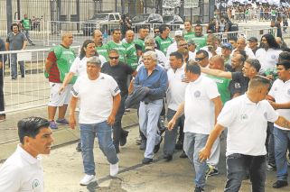 Moyano espera una señal del Gobierno que todavía no llega