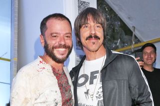 Anthony Kiedis: antes del Lollapalooza fue a un desfile de Churba