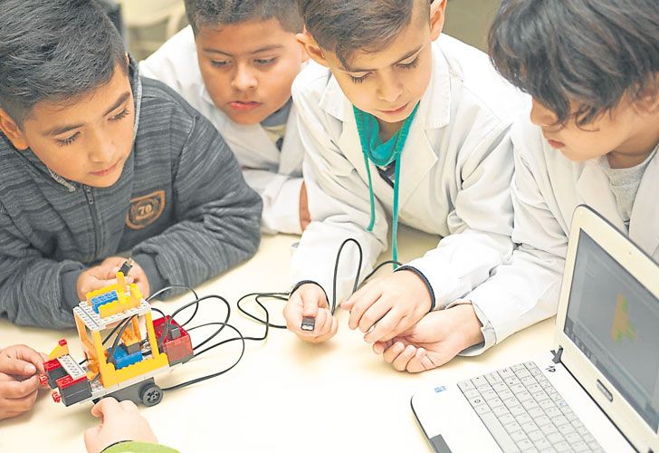 No más netbooks a alumnos: se vienen las aulas digitales