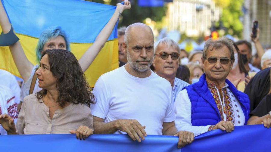 : Horacio Rodríguez Larreta, Patricia Bullrich y otros dirigentes opositores acompañaron la marcha de vecinos porteños contra la guerra en Ucrania.