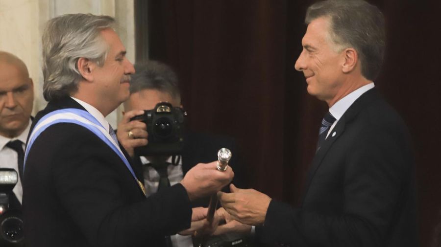 El último traspaso presidencial: Alberto Fernández y Mauricio Macri
