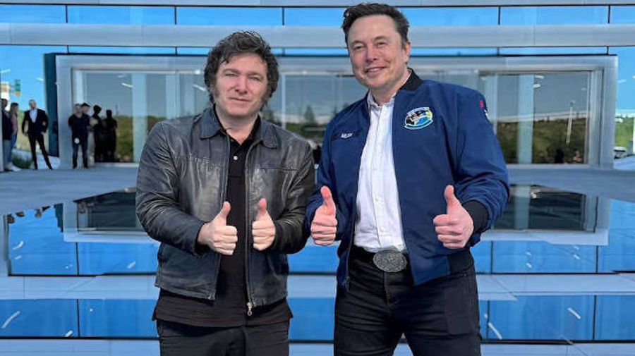 Javier Milei y Elon Musk en Tesla