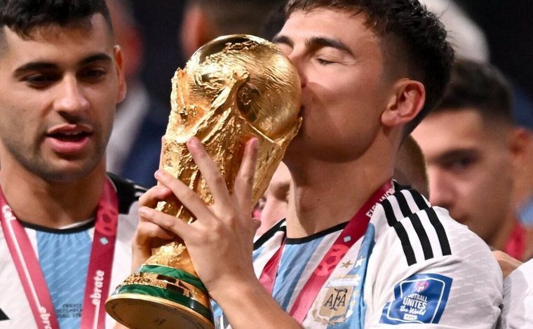 Paulo Dybala y Cristian Romero.