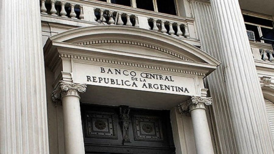 La baja de las reservas y la subestimación del Gobierno.