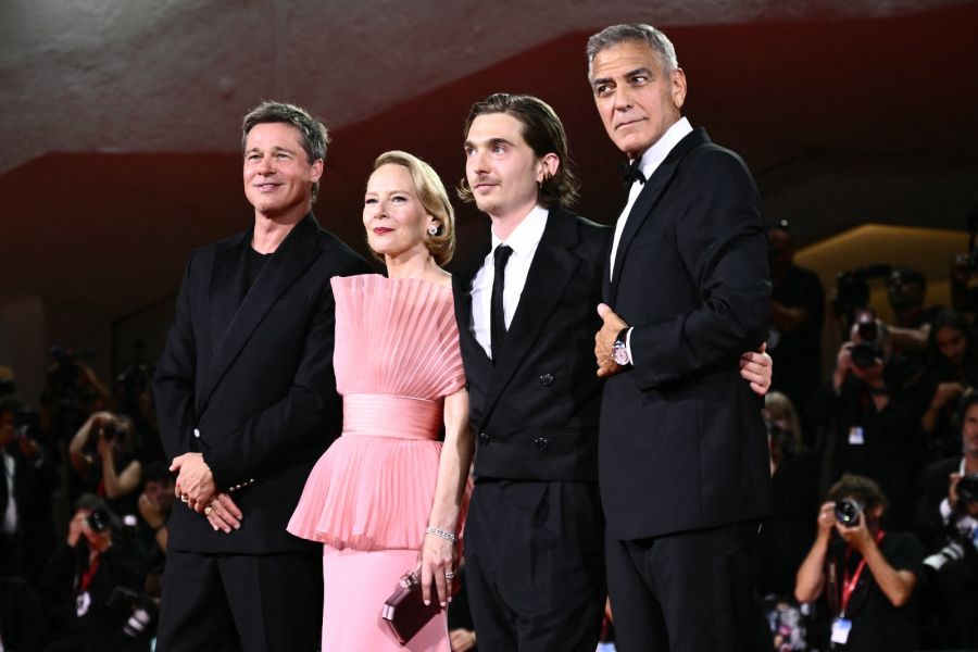 Brad Pitt, Amy Ryan, Austin Abrams y George Clooney.