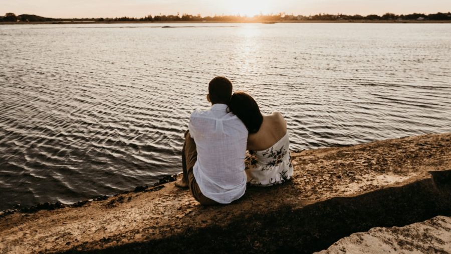 Cuáles son los signos del zodíaco más afortunados en el amor según la IA