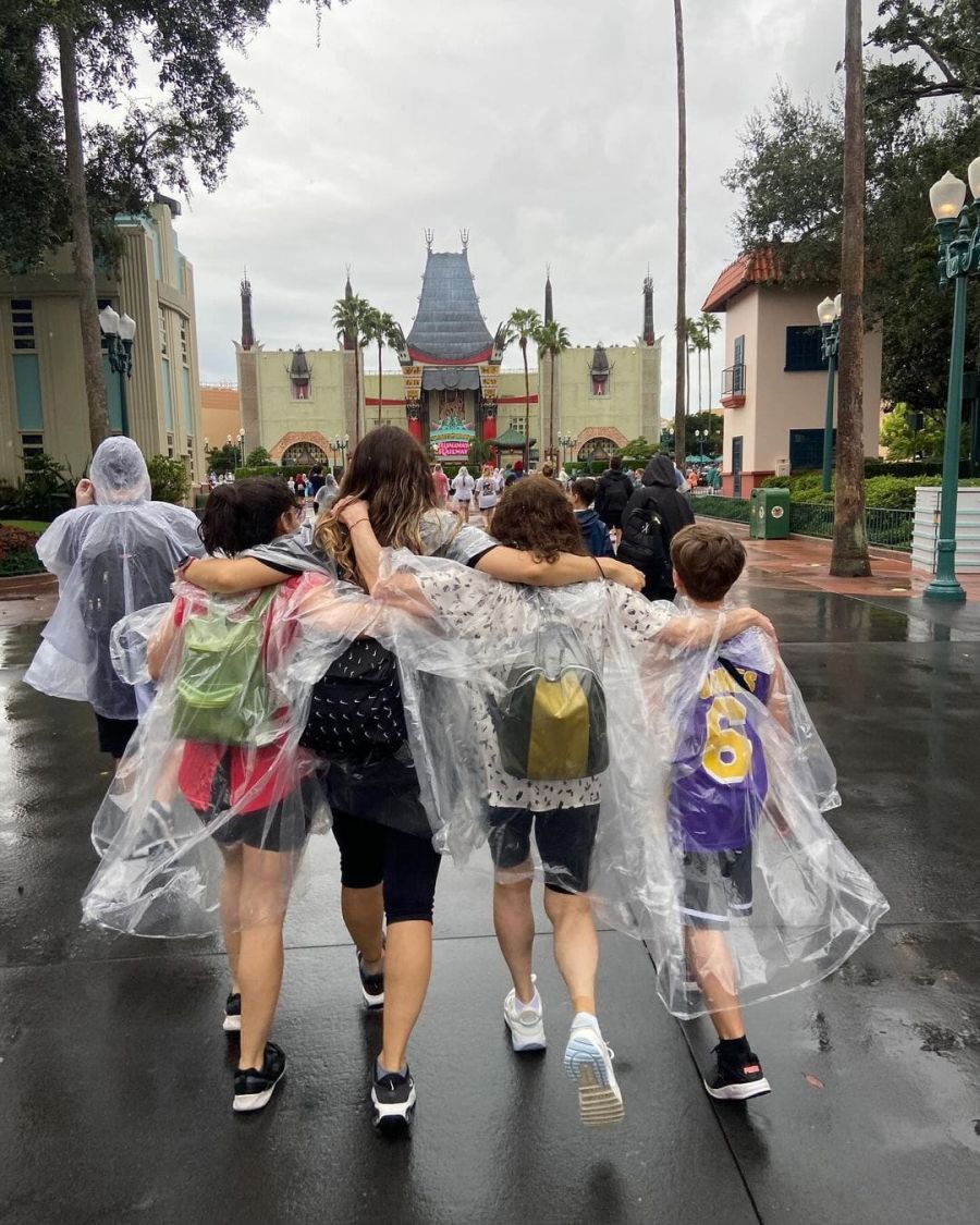 Jimena Barón y su familia en Disney, 