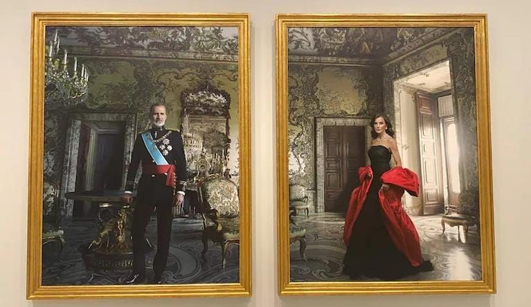 Los sorprendentes retratos de Felipe VI y Letizia Ortiz 