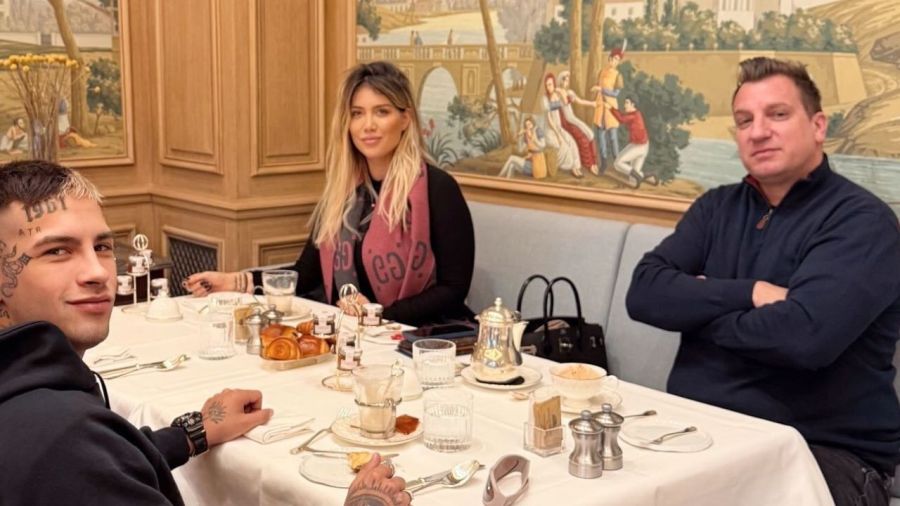 Wanda Nara, Maxi López y L-Gante desayunando 